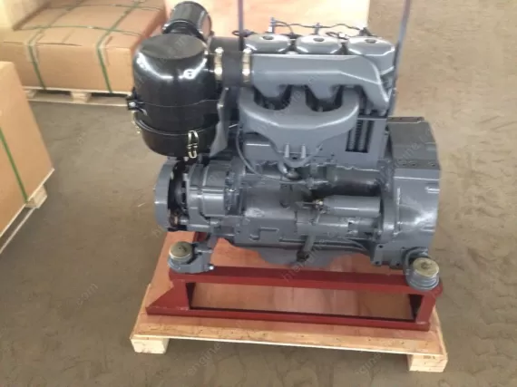 F3L912W Air Cooled Diesel Engine 3 Cylinders 29KW  31KW 33KW   Engines For Deutz